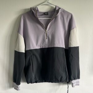 Avía Colorblock Half-Zip Hoodie in Purple, Gray, White